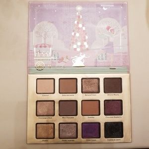 Too Faced Merry Macaroons Palette